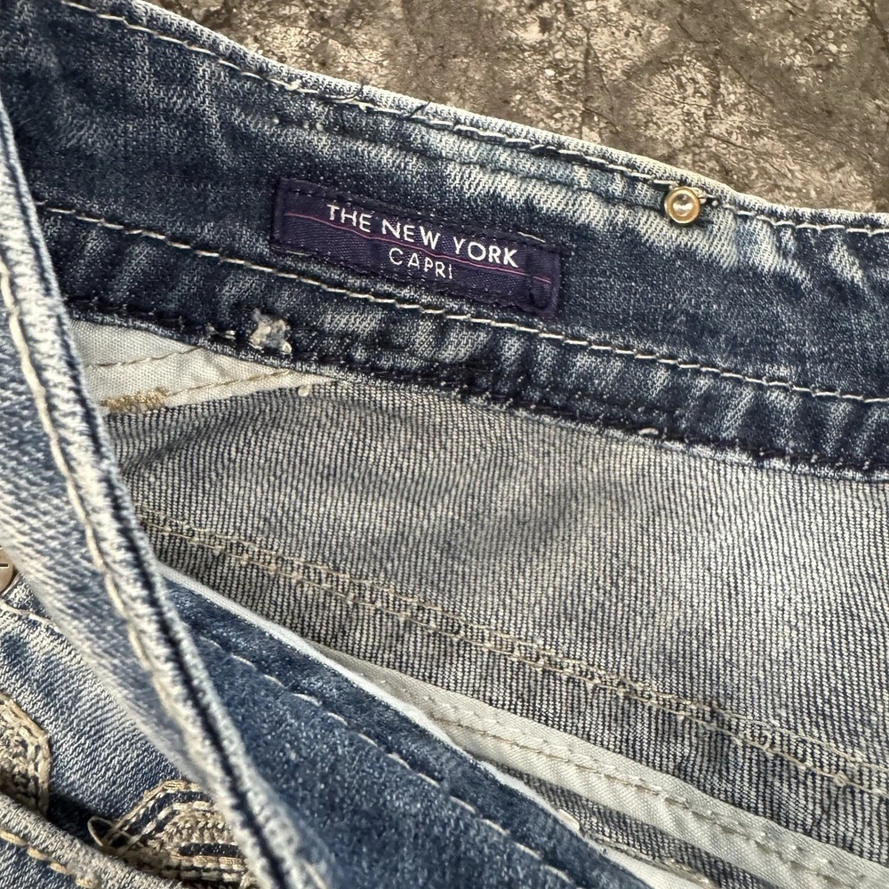 Vigoss The New York Capri Womens Embellished Embroidered Back Flap Pocket Sz 5 - Picture 16 of 16